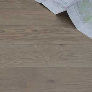 solid parquet floor
