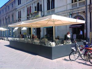 commercial parasol