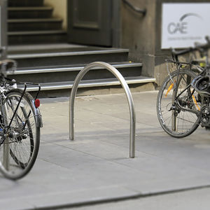 floor-mounted bike rack 1