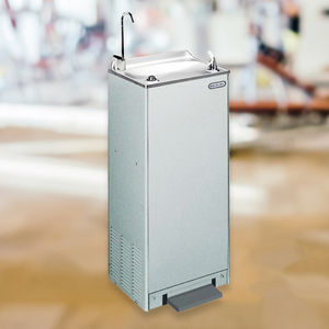 foot-operated drinking fountain