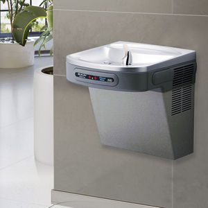 drinking fountain with electronic control 1