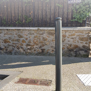 polyurethane bollard