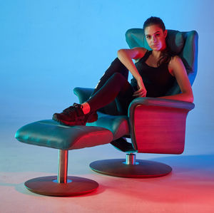 contemporary relaxing armchair