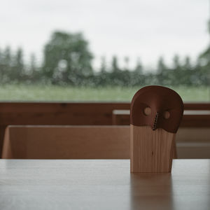 oak sculpture