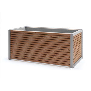 larch planter
