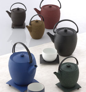cast iron teapot
