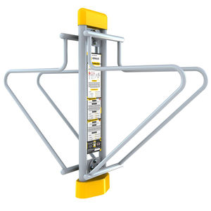 outdoor parallel bars