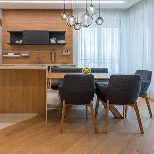 solid parquet floor
