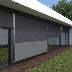 roller blind screening