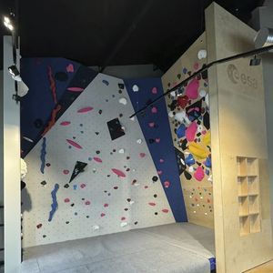fixed climbing wall 1