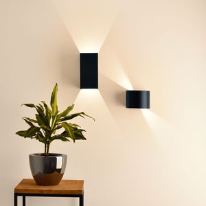 contemporary wall light