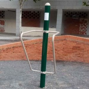 outdoor parallel bars
