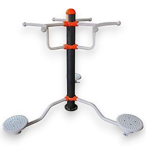 outdoor hip twister 1