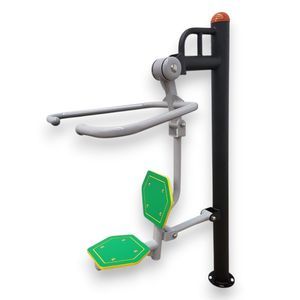 outdoor lat pulldown machine 1