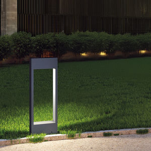 garden bollard light 1
