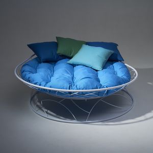 round garden bed 1
