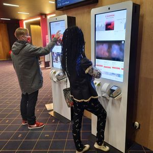 restaurant payment kiosk