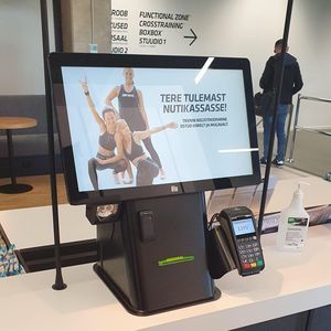 restaurant payment kiosk