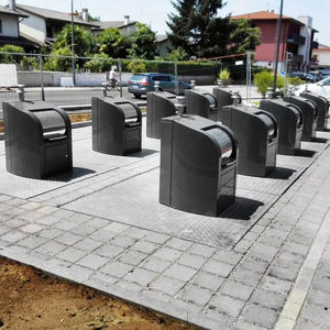 container trash can