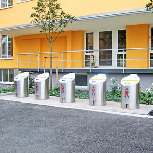 container trash can