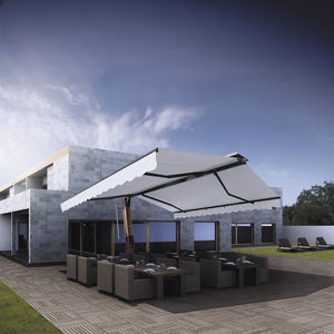 free-standing awning