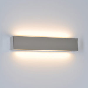 contemporary wall light