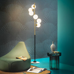 floor-standing lamp