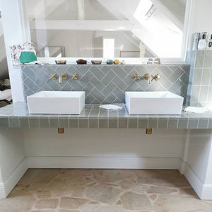 double washbasin cabinet