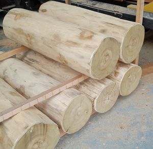 landscaping round timber