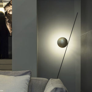 floor-standing lamp