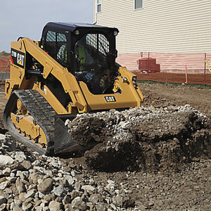 compact tracked loader