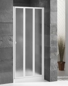 folding shower screen 1