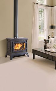 wood heating stove / stone / traditional / 10 kW...20 kW