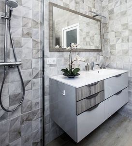 wall-hung washbasin cabinet