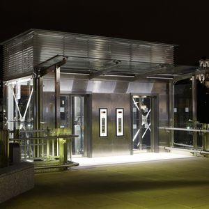 hydraulic elevator