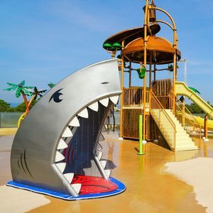 playground water play feature