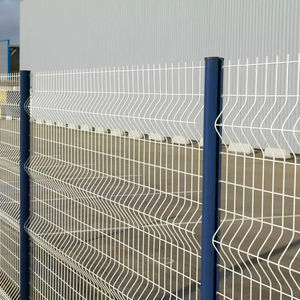 welded mesh fence