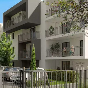 galvanised steel railing