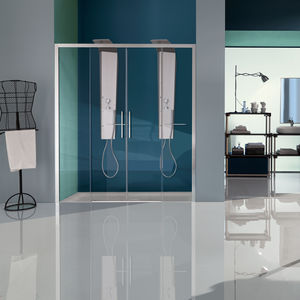 sliding shower screen