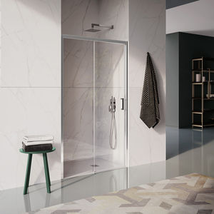 sliding shower screen