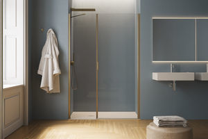 two-way shower screen 1