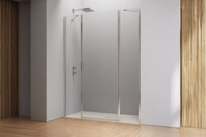 reversible shower screen 1