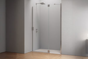 reversible shower screen 1