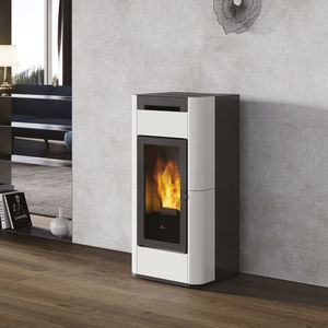 pellet heating stove 1