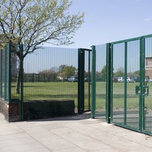 welded mesh fencing