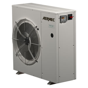 Outdoor store water chiller