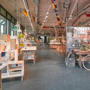 linoleum flooring / non-slip / acoustic / antibacterial