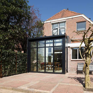 self-supporting conservatory