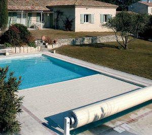 automatic swimming pool cover