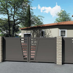 sliding gate